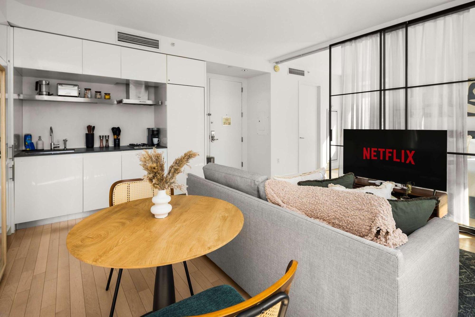 Apartment Times Square King Bed Steps To Broadway
